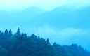 梅雨模様の唐松岳